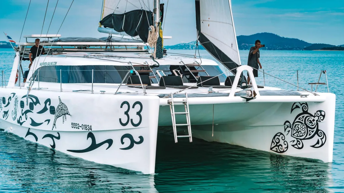 Sunset Cruise (3h) — 46ft Custom Build