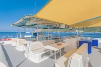  Coral & Maithon Island (9h) | Floating Beach