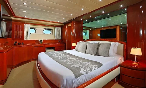  Eagle | 106ft Falcon | Phuket