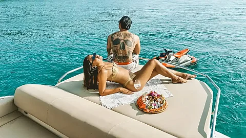  Gucci | 58ft Cranchi Yachts | Phuket