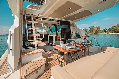  Gucci | 58ft Cranchi Yachts | Phuket