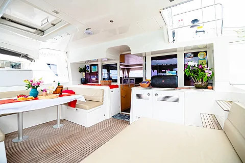  Laura | 51ft Leopard | Phuket