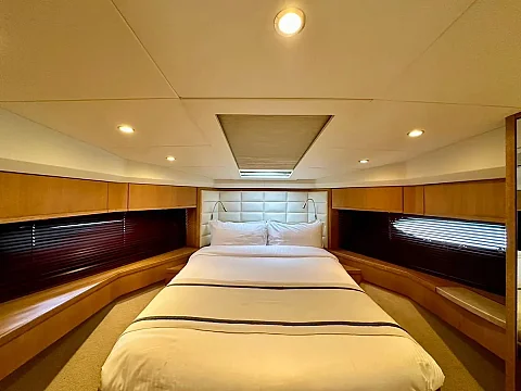 Luminar | 64ft Princess Yacht | Koh Samui
