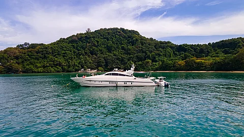  Panther | 90ft Leopard | Phuket