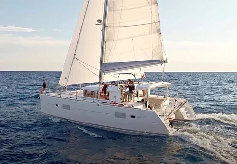  Adonis | 40ft Lagoon | Krabi