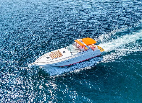  Peach | 45ft Sea Ray | Phuket