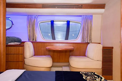  Revolution | 68ft Azimut | Phuket