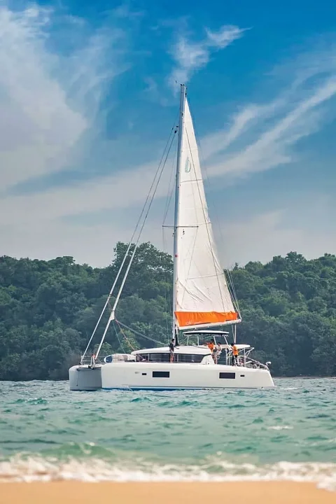  Monroe | 42ft Lagoon | Koh Samui
