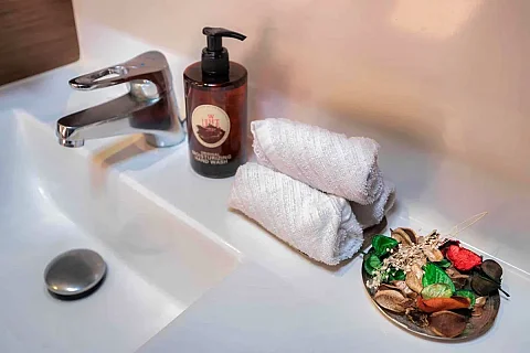  Monroe | 42ft Lagoon | Koh Samui