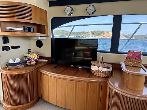  Breeze | 46ft Azimut | Phuket