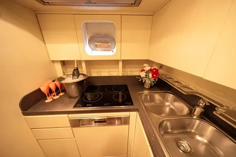  Oackley | 75ft Arno Leopard | Krabi