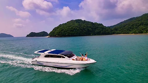  Smiley | 38ft Custom Build | Phuket