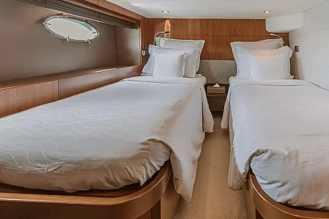  Sweet Lips | 78ft Princess Yacht | Phuket