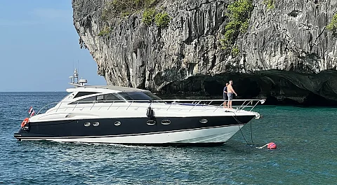  Bonnie | 58ft Princess Yacht | Phuket