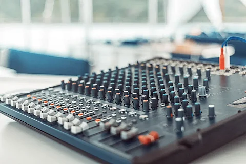  Joy | 74ft Tahiti | Phuket