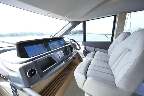  Lisa | 55ft Princess Yacht | Phuket