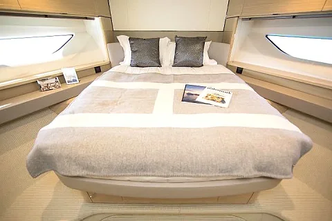  Lisa | 55ft Princess Yacht | Phuket