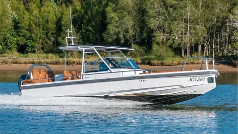 Limo — 28ft Charter Phuket to James Bond Island (Koh Tapu)