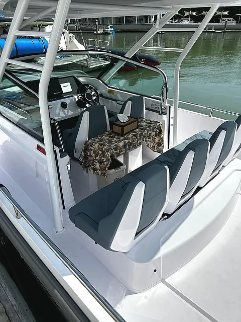  Limo | 28ft  | Phuket