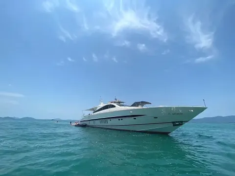  Bikini | 90ft Leopard | Phuket