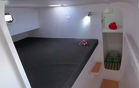  Hot Billy | 39ft Stealth - Asia Catamarans | Phuket