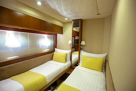  Nong Som | 54ft Princess Yacht | Phuket