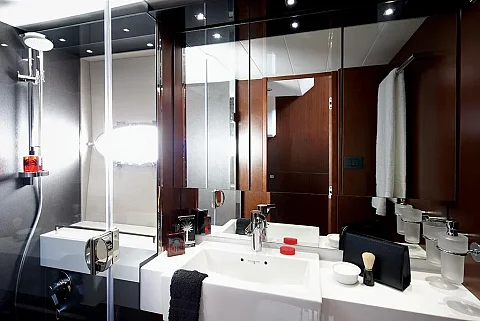  Maya Bee | 60ft Princess Yacht | Phuket