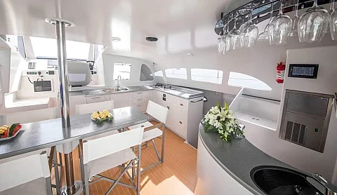  Discovery | 47ft Stealth - Asia Catamarans | Phuket