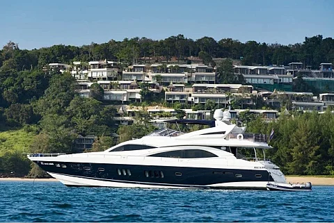 DeLuxe | 90ft Sunseeker | Phuket
