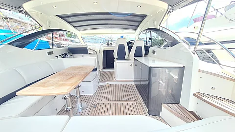  Paris | 42ft Princess Yacht | Phuket