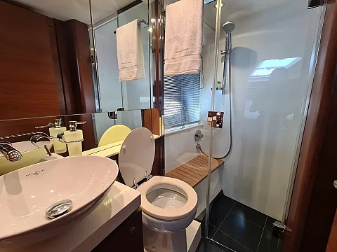  Paris | 42ft Princess Yacht | Phuket