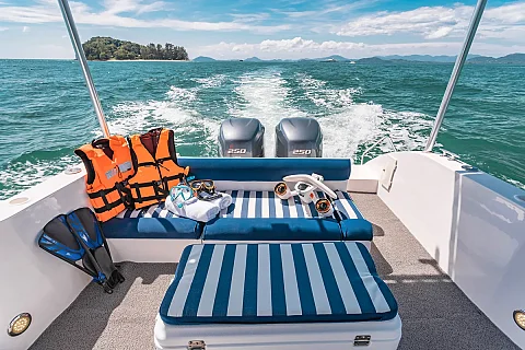  Silver Arrow | 33ft Gulf Craft Dubai | Phuket