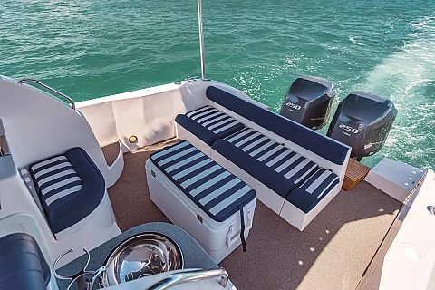  Silver Arrow | 33ft Gulf Craft Dubai | Phuket