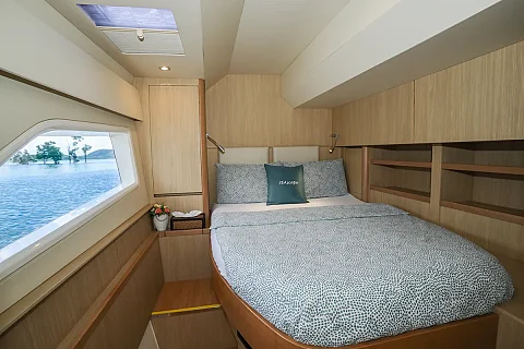  Sunshine | 44ft Aquila | Phuket