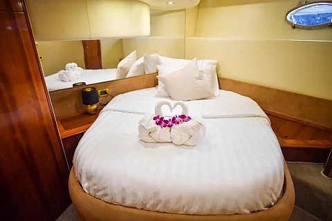  Mona Lisa | 54ft Azimut | Phuket