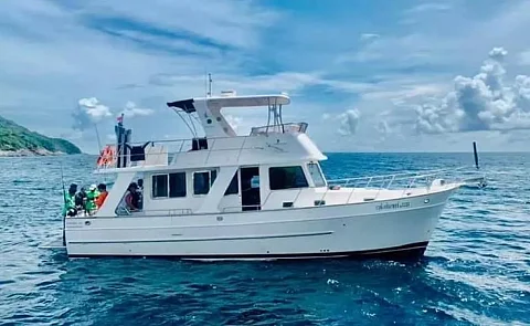 Espresso — 44ft Explorer Motor Yacht Charter Phuket